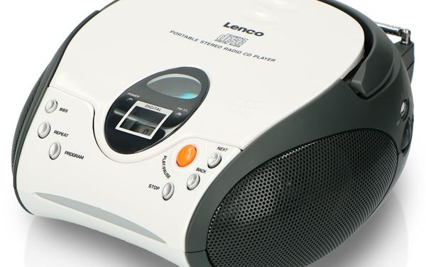 Lenco Portable fm radio with cd